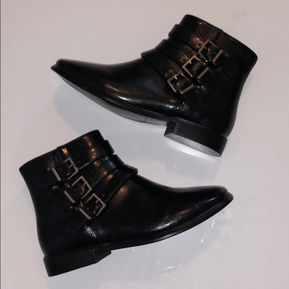 Girls leather booties